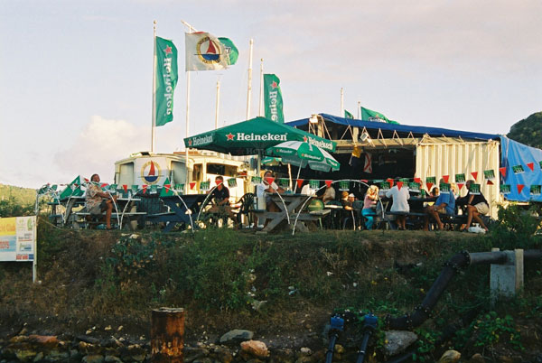 f1030021.jpg
